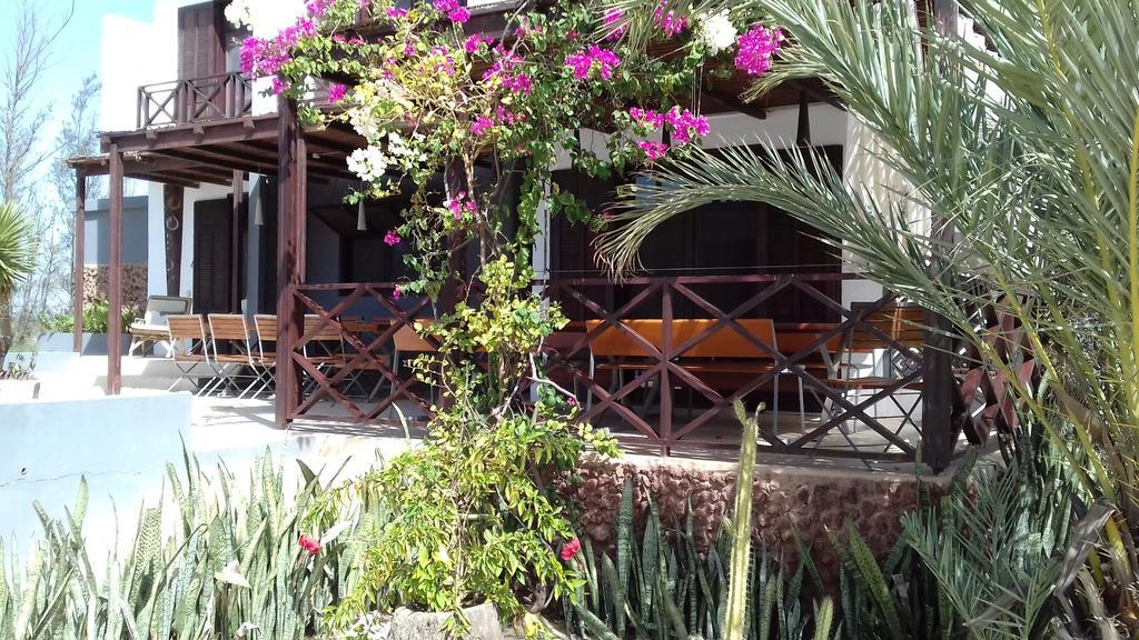 Maison D'Hotes Niokobokk Ndiebene Εξωτερικό φωτογραφία